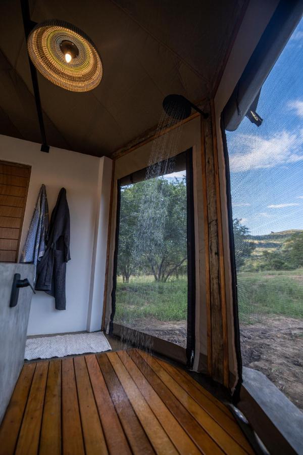 Sasi Africa Luxury Tented Bush Lodge Bergville Exterior photo