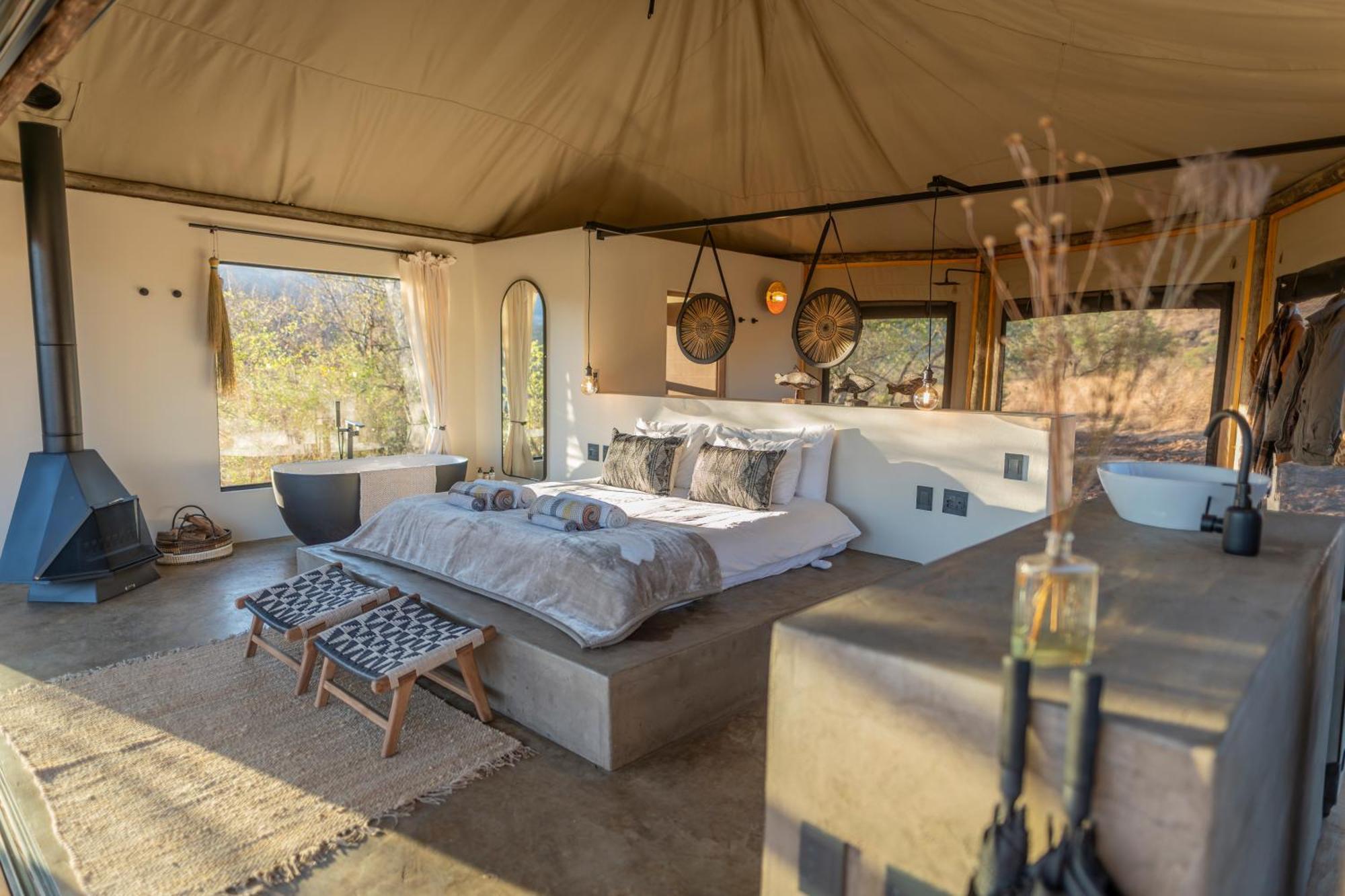 Sasi Africa Luxury Tented Bush Lodge Bergville Exterior photo