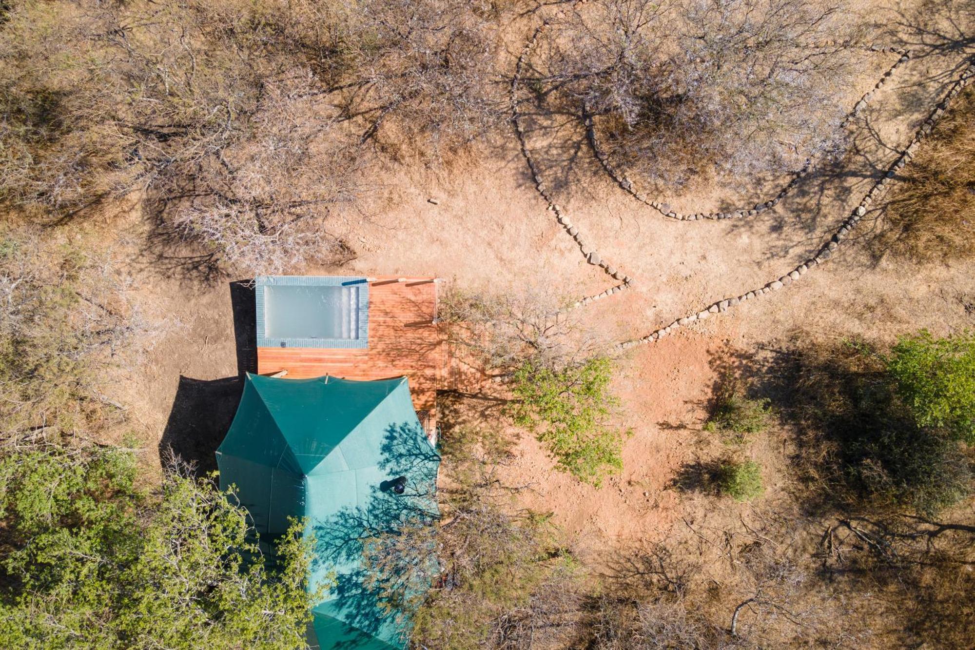 Sasi Africa Luxury Tented Bush Lodge Bergville Exterior photo